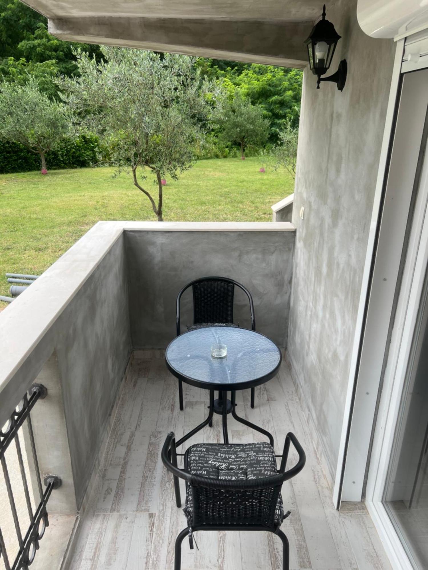 Studio Elena Tivat Exteriör bild